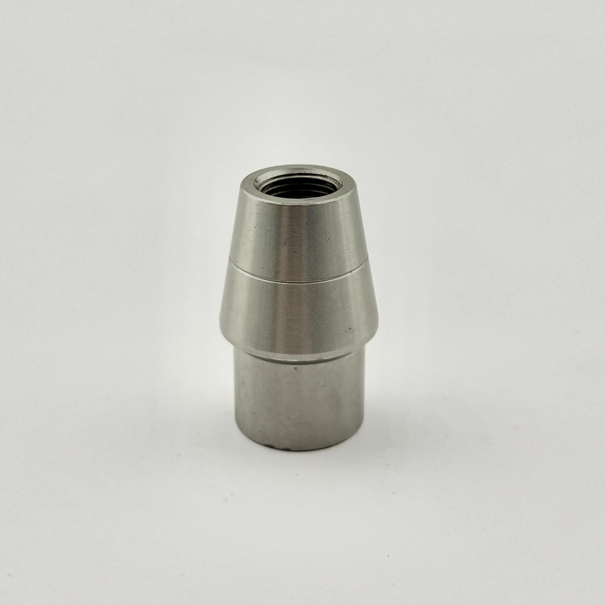 .750"x.058"-1/4" TUBE ADAPTER - RIGHT HAND